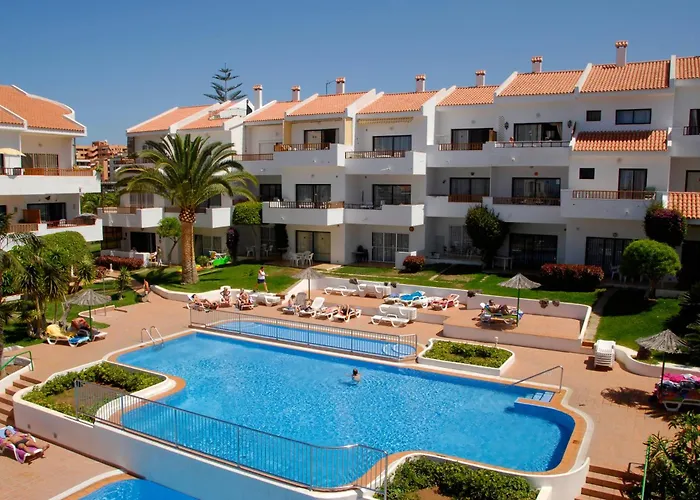 Apartamentos Hg Cristian Sur